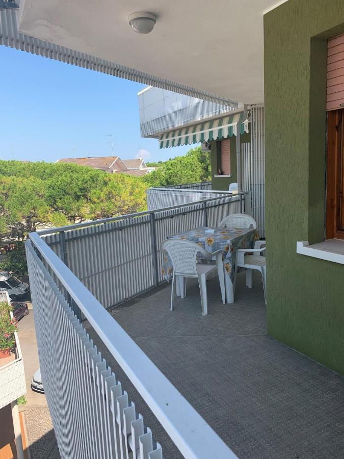 Condominio Moschettieri Monolocale Bibione Esterno foto