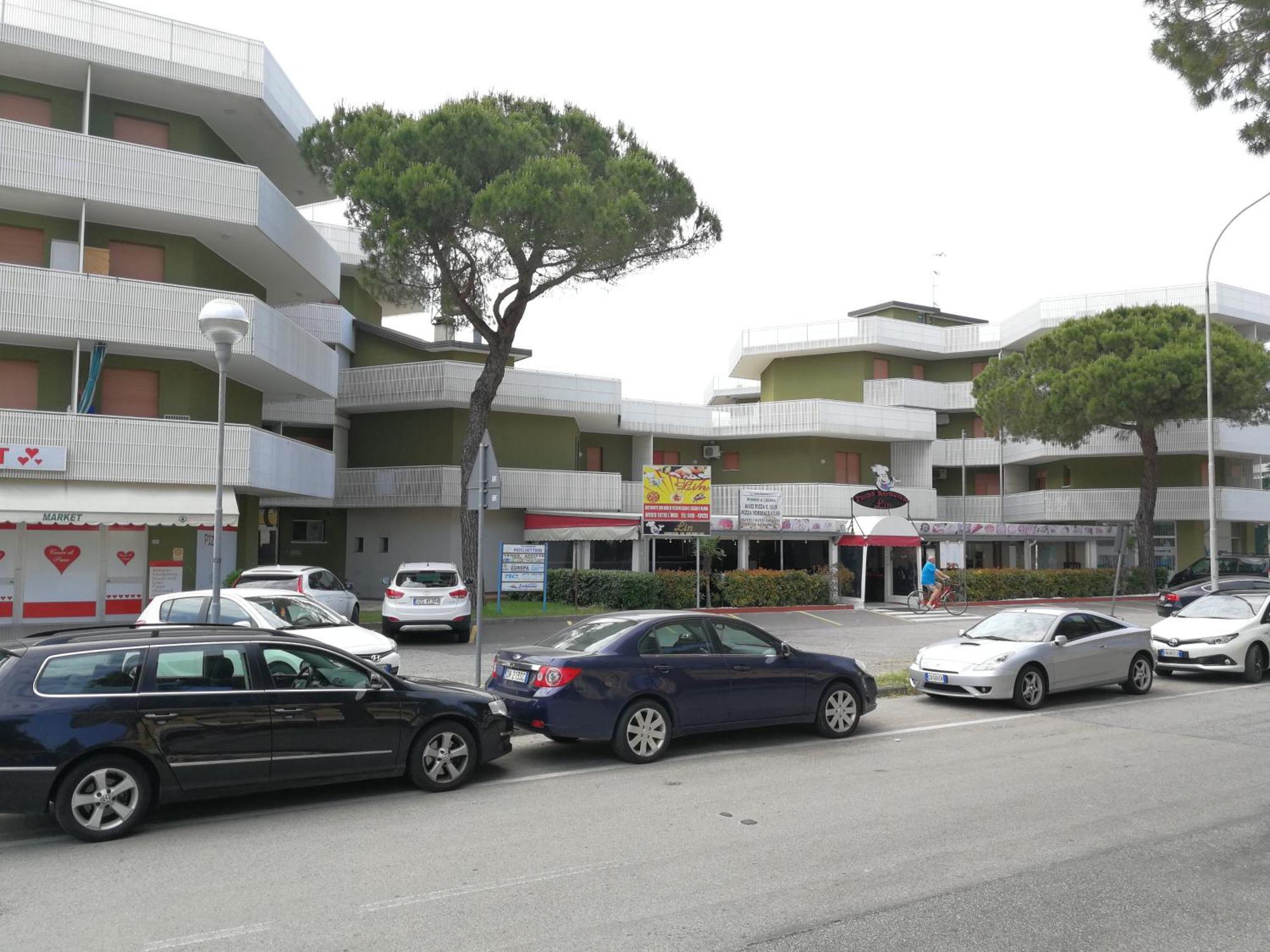 Condominio Moschettieri Monolocale Bibione Esterno foto